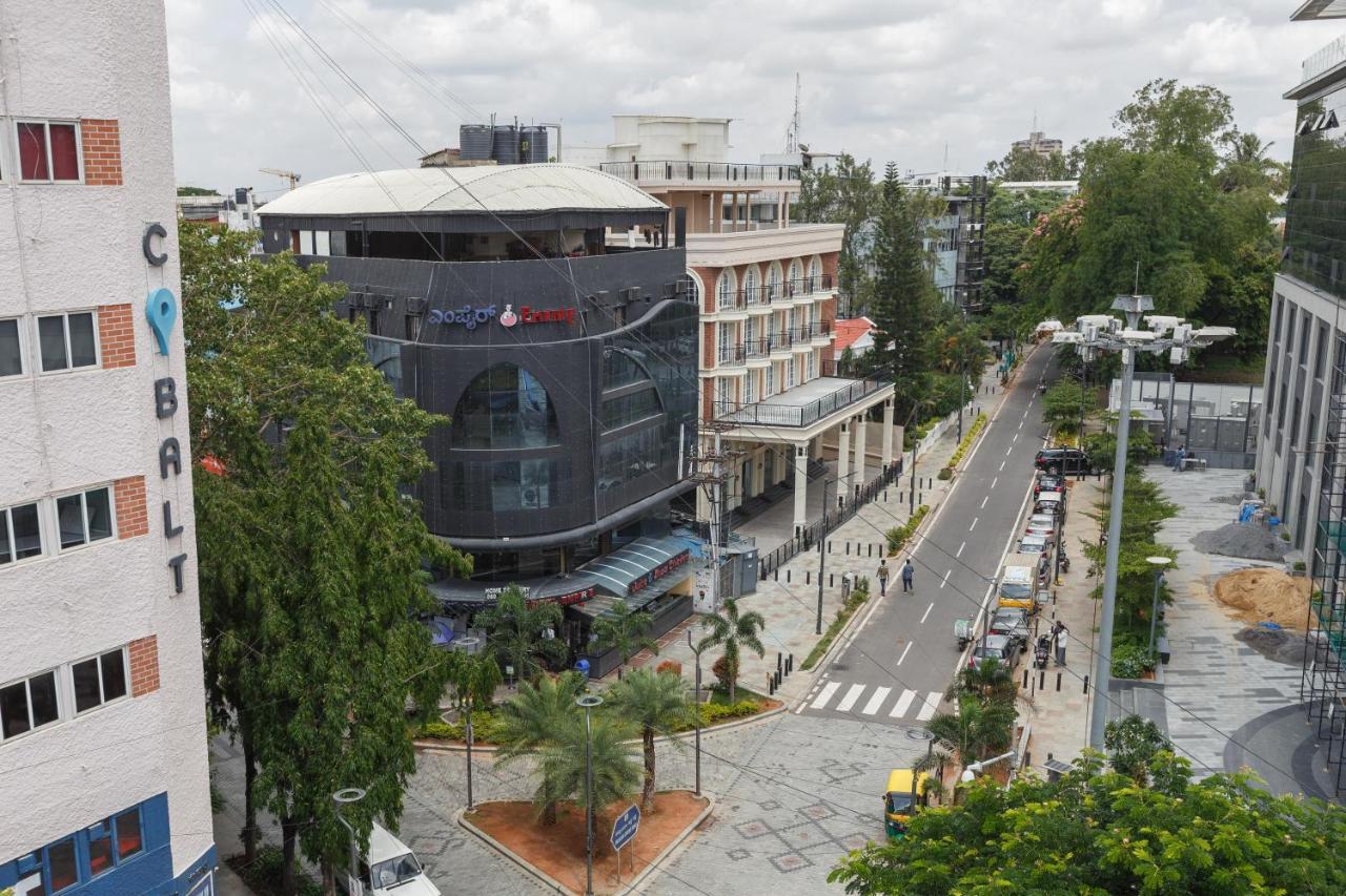 העיר בנגלור Locul Central - Church Street מראה חיצוני תמונה